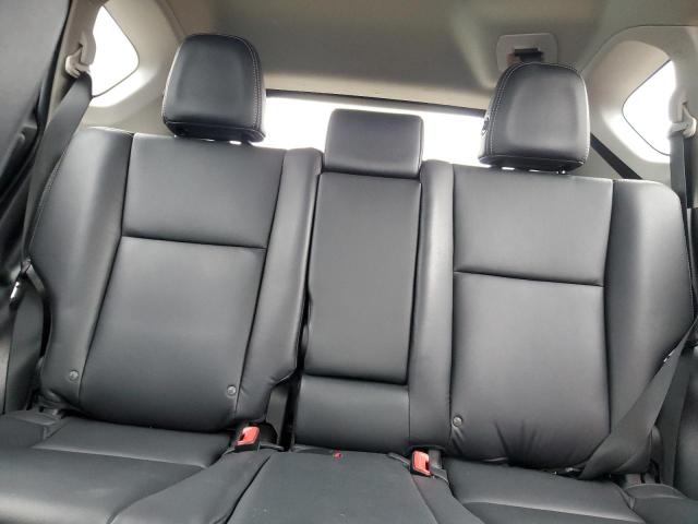 Photo 10 from auction – 2015 TOYOTA RAV4 LIMIT with VIN 2T3YFREV8FW150789