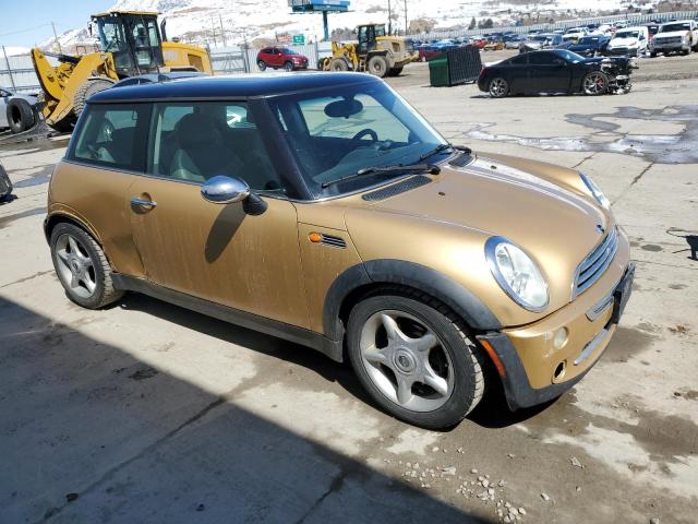 Photo 4 from auction – 2005 MINI COOPER with VIN WMWRC33545TJ71571