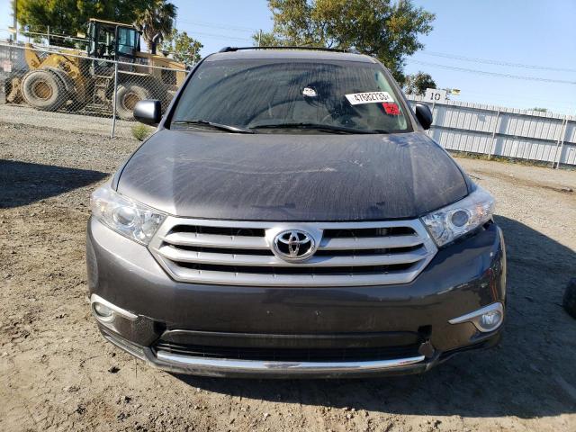Photo 5 from auction – 2013 TOYOTA HIGHLANDER with VIN 5TDBK3EH2DS176201