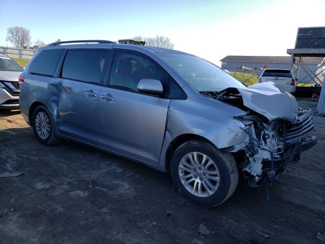 Photo 4 from auction – 2014 TOYOTA SIENNA XLE with VIN 5TDYK3DC0ES433597