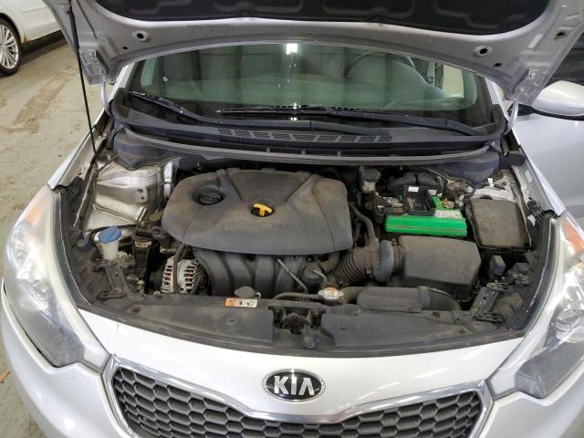 Photo 11 from auction – 2016 KIA FORTE LX with VIN KNAFK4A69G5536129