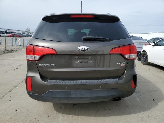 Photo 6 from auction – 2014 KIA SORENTO EX with VIN 5XYKUDA72EG443302
