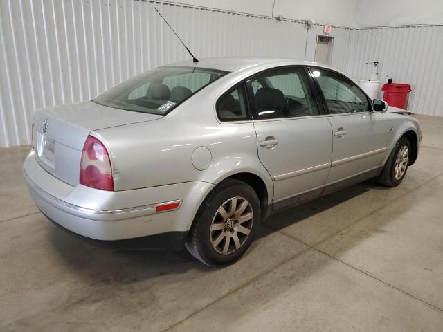 Photo 3 from auction – 2003 VOLKSWAGEN PASSAT GLS with VIN WVWPD63B53P263812