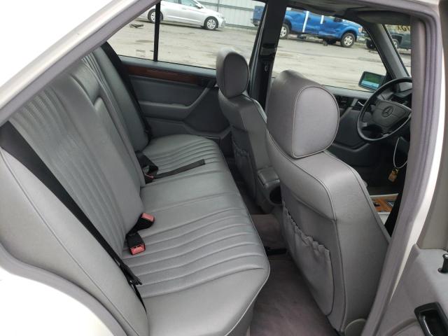 Photo 10 from auction – 1995 MERCEDES-BENZ E 300D with VIN WDBEB31E0SC076796