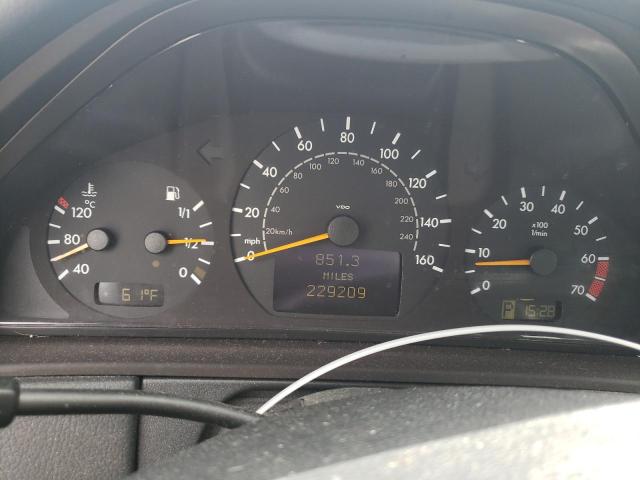 Photo 9 from auction – 2002 MERCEDES-BENZ E 320 4MAT with VIN WDBJF82J02X067536