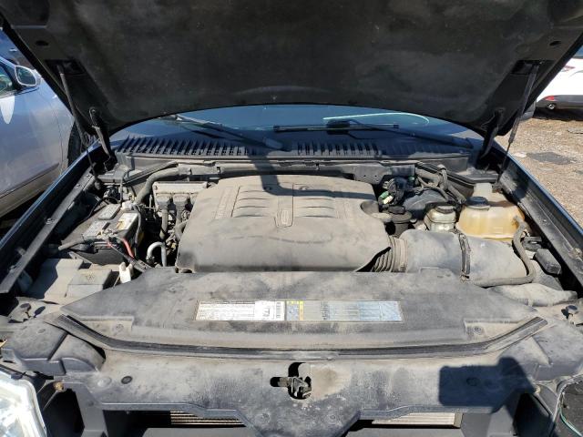 Photo 12 from auction – 2003 LINCOLN NAVIGATOR with VIN 5LMFU28R93LJ00932