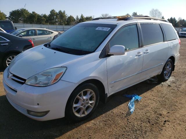 TOYOTA SIENNA XLE 2004 with VIN 5TDBA22C04S010300 - Photo from auction