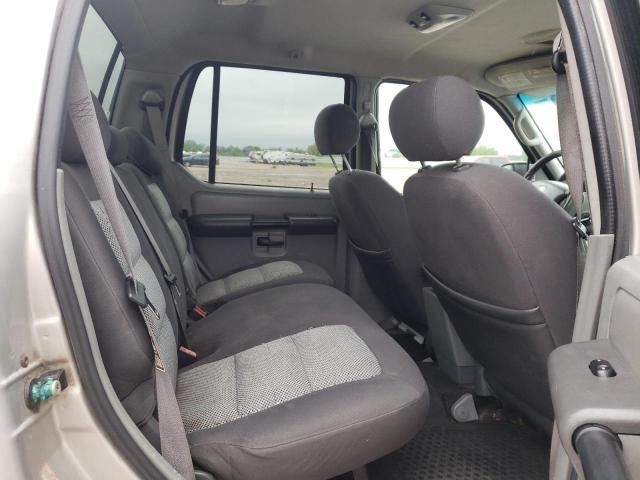 Photo 10 from auction – 2003 FORD EXPLORER S with VIN 1FMZU67E03UB67175