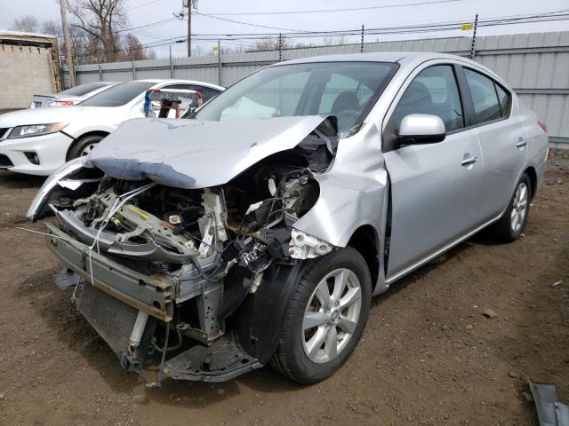 NISSAN VERSA S 2012 مع رقم تعريف المركبة 3N1CN7AP4CL890810 - صورة من المزاد