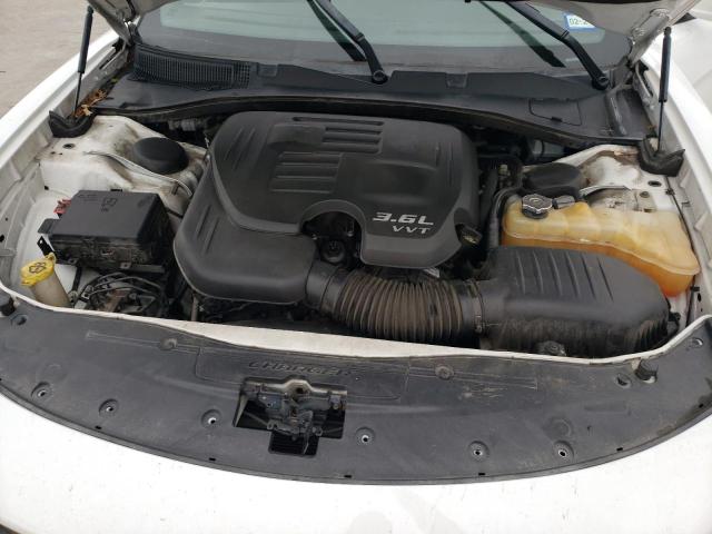 Photo 11 from auction – 2016 DODGE CHARGER SX with VIN 2C3CDXHGXGH266874