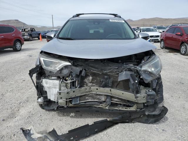 Photo 5 from auction – 2017 TOYOTA RAV4 XLE with VIN 2T3WFREV3HW392142