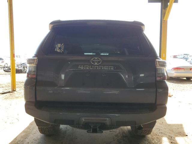 Photo 6 from auction – 2020 TOYOTA 4RUNNER SR with VIN JTEBU5JRXL5739015
