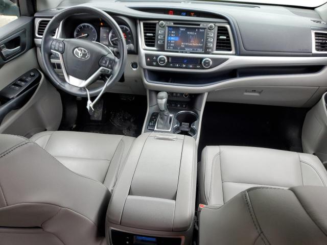 Фото 8 с аукциона – 2018 TOYOTA HIGHLANDER с VIN 5TDJZRFH3JS808207