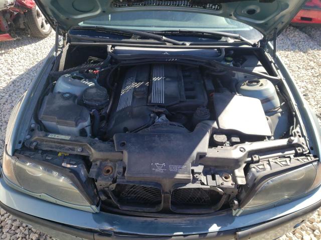 Photo 11 from auction – 2004 BMW 325 XI with VIN WBAEU33434PR08172