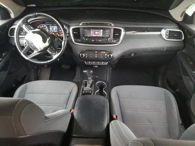Photo 8 from auction – 2016 KIA SORENTO LX with VIN 5XYPGDA3XGG165942