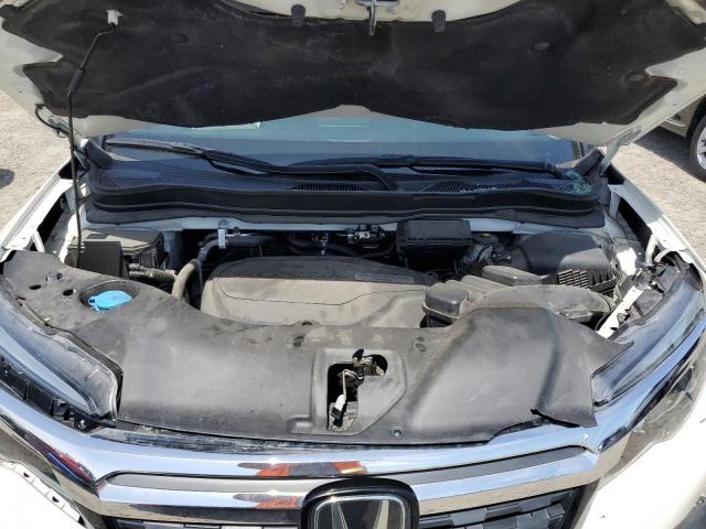 Photo 11 from auction – 2019 HONDA RIDGELINE with VIN 5FPYK3F79KB021444