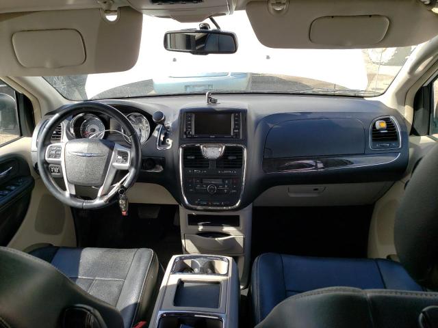 Photo 8 from auction – 2014 CHRYSLER TOWN & COU with VIN 2C4RC1BG1ER441728