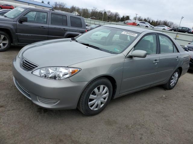 TOYOTA CAMRY LE 2005 with VIN 4T1BE32K15U619633 - Photo from auction