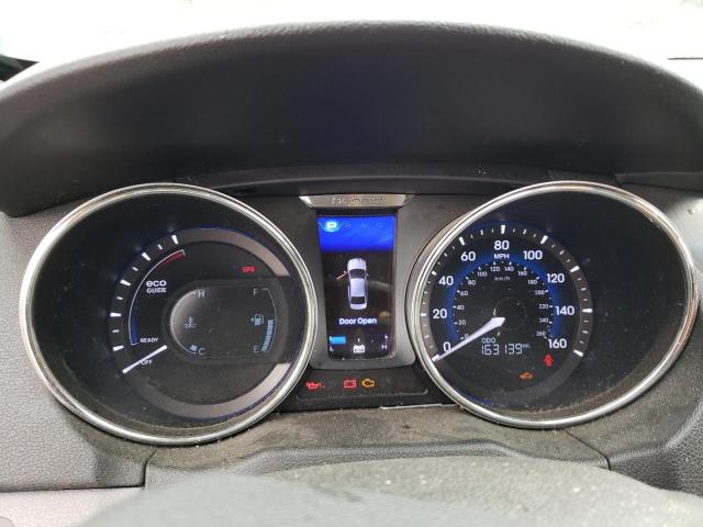 Photo 9 from auction – 2012 HYUNDAI SONATA HYB with VIN KMHEC4A49CA058236