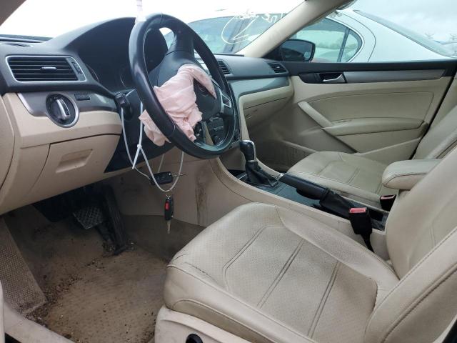 Photo 7 from auction – 2014 VOLKSWAGEN PASSAT S with VIN 1VWAT7A39EC099353