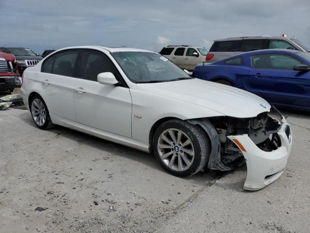 Photo 4 from auction – 2011 BMW 328 I SULE with VIN WBAPH5C53BF094061