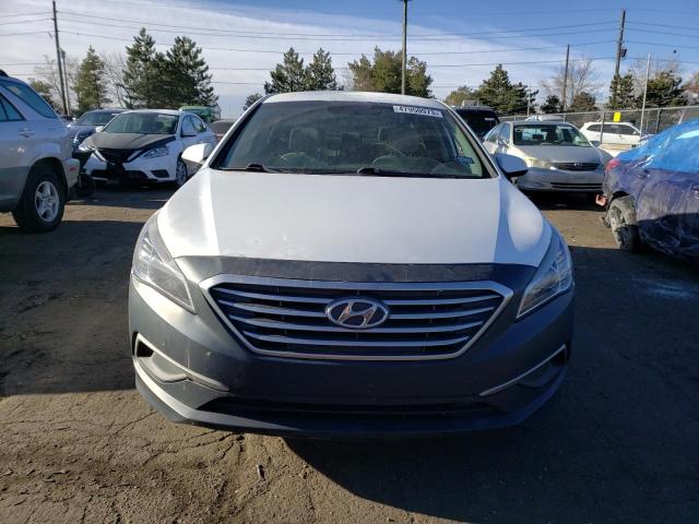 Photo 5 from auction – 2017 HYUNDAI SONATA SE with VIN 5NPE24AF3HH529225