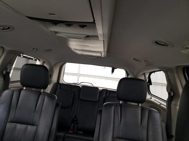 Photo 10 from auction – 2016 CHRYSLER TOWN & COU with VIN 2C4RC1BG7GR240189