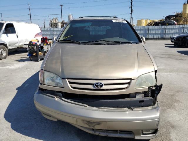 Photo 5 from auction – 2001 TOYOTA SIENNA LE with VIN 4T3ZF13C41U359592