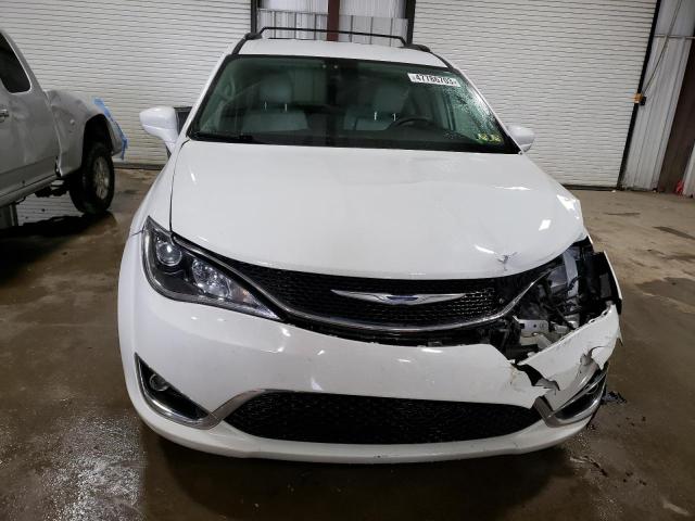Photo 5 from auction – 2017 CHRYSLER PACIFICA T with VIN 2C4RC1BG9HR691903
