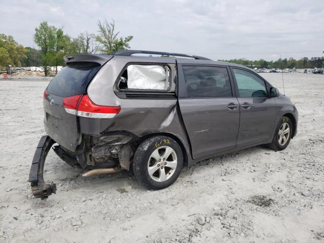 Photo 3 from auction – 2013 TOYOTA SIENNA LE with VIN 5TDKK3DC6DS330446