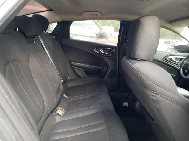Photo 10 from auction – 2015 CHRYSLER 200 LIMITE with VIN 1C3CCCAB2FN722253