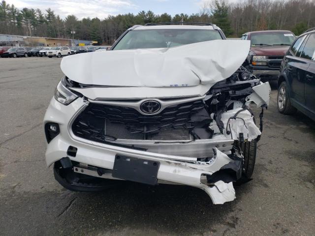 Photo 5 from auction – 2022 TOYOTA HIGHLANDER with VIN 5TDGZRBH2NS585292