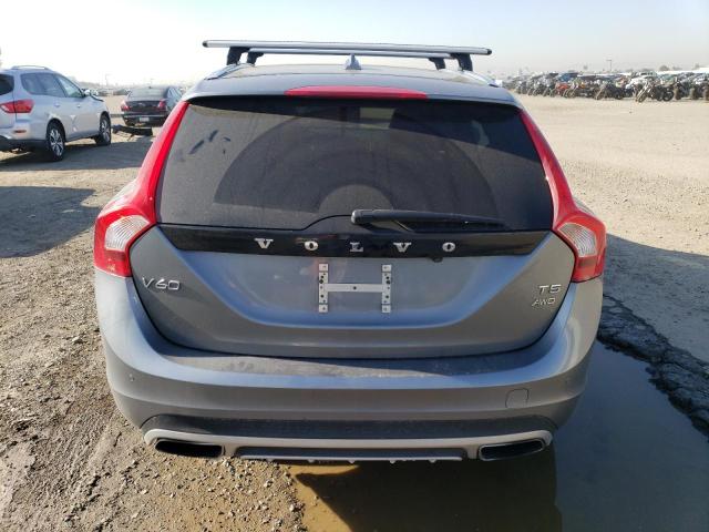 Photo 6 from auction – 2017 VOLVO V60 CROSS with VIN YV440MWK5H1037503