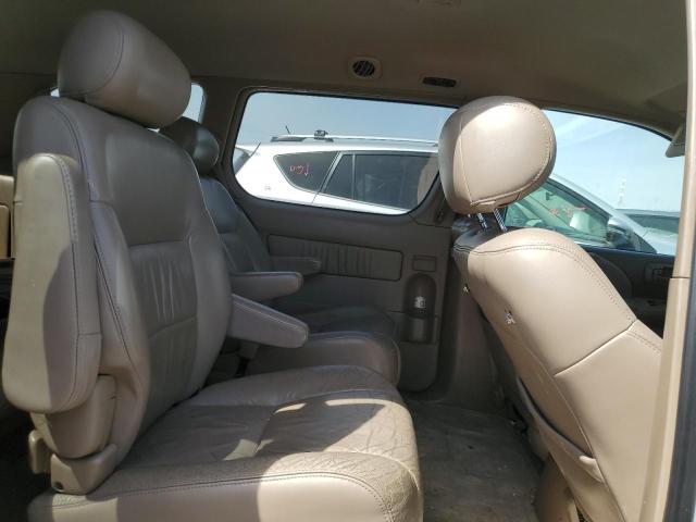 Photo 11 from auction – 2000 TOYOTA SIENNA LE with VIN 4T3ZF13C2YU211290