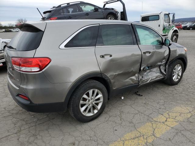 Photo 3 from auction – 2016 KIA SORENTO LX with VIN 5XYPG4A30GG057068