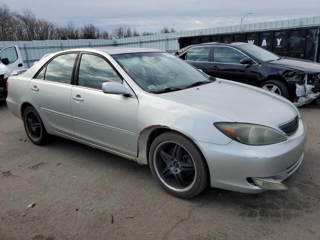Photo 4 from auction – 2003 TOYOTA CAMRY LE with VIN 4T1BF30K63U548118