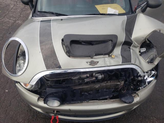 Photo 11 from auction – 2007 MINI COOPER S with VIN WMWMF735X7TT85072