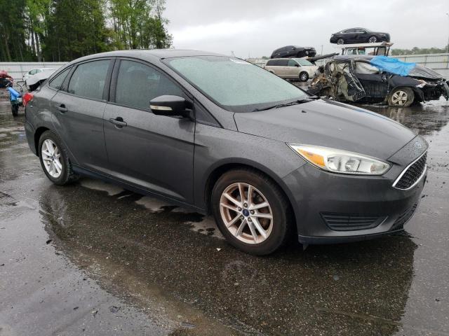 Photo 4 from auction – 2015 FORD FOCUS SE with VIN 1FADP3F23FL252510