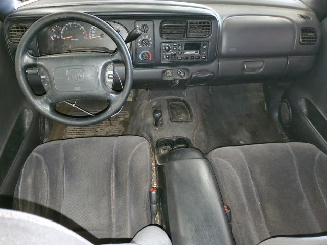 Photo 8 from auction – 2000 DODGE DAKOTA QUA with VIN 1B7GG2AN4YS769956