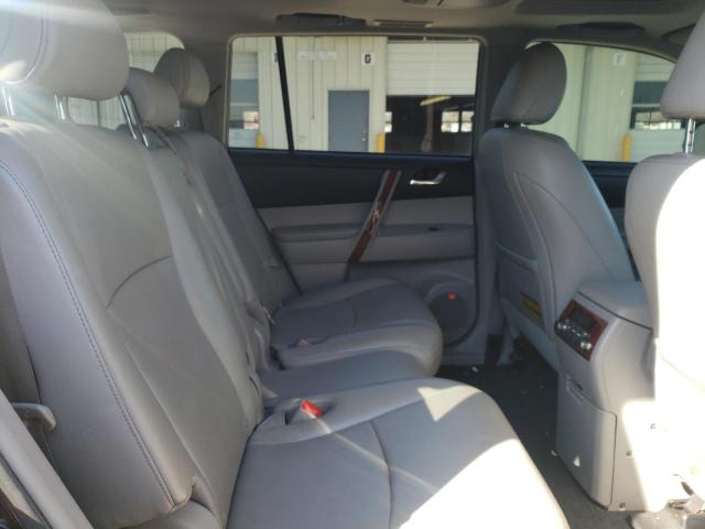 Фото 11 с аукциона – 2013 TOYOTA HIGHLANDER с VIN 5TDDK3EH3DS193601