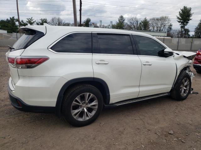Photo 3 from auction – 2015 TOYOTA HIGHLANDER with VIN 5TDBKRFH7FS099989