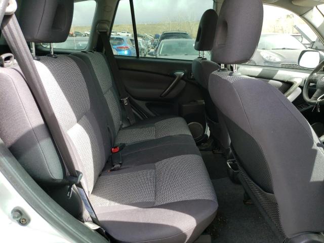 Photo 6 from auction – 2004 TOYOTA RAV4 with VIN JTEGD20V440027150
