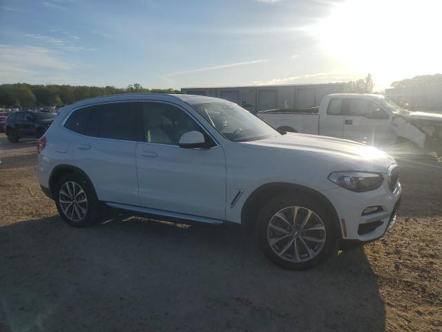 Photo 4 from auction – 2019 BMW X3 SDRIVE3 with VIN 5UXTR7C57KLR48687