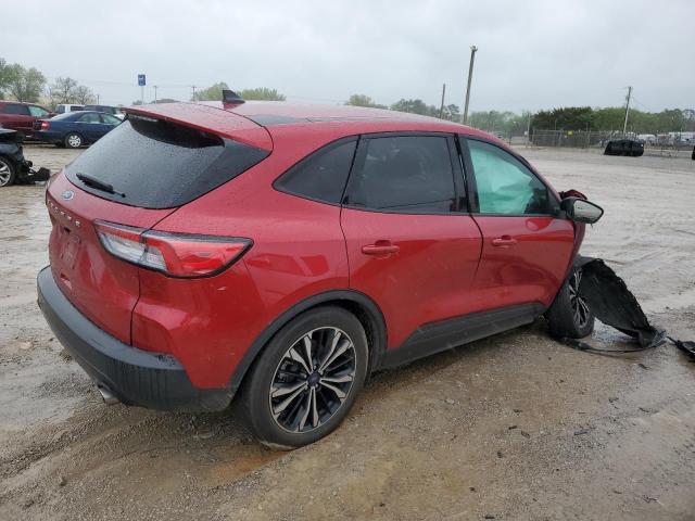 Photo 3 from auction – 2021 FORD ESCAPE SE with VIN 1FMCU0G67MUB00215