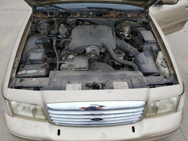 Photo 11 from auction – 2000 FORD CROWN VICT with VIN 2FAFP73W0YX170392