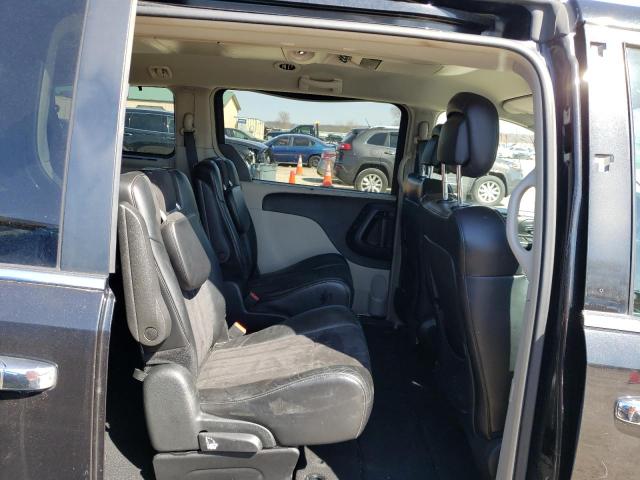 Photo 10 from auction – 2015 CHRYSLER TOWN & COU with VIN 2C4RC1JG5FR728895