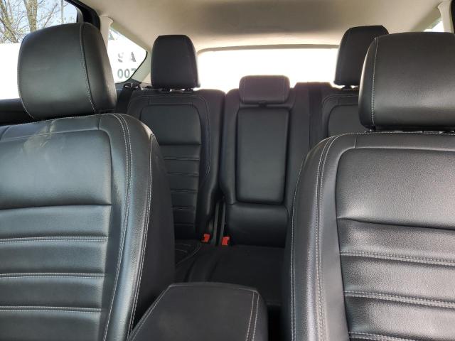 Photo 10 from auction – 2019 FORD ESCAPE SEL with VIN 1FMCU0HD7KUA71518