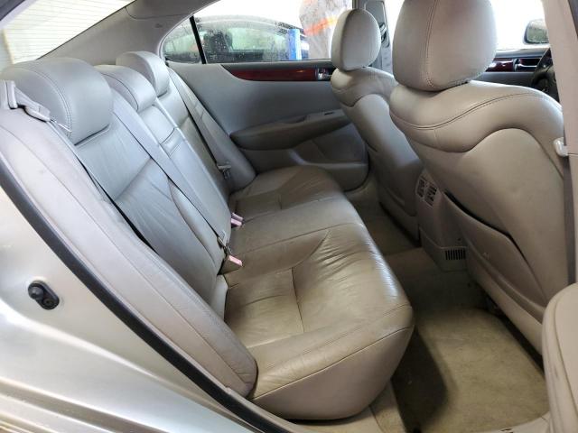 Photo 10 from auction – 2004 LEXUS ES 330 with VIN JTHBA30GX45035849