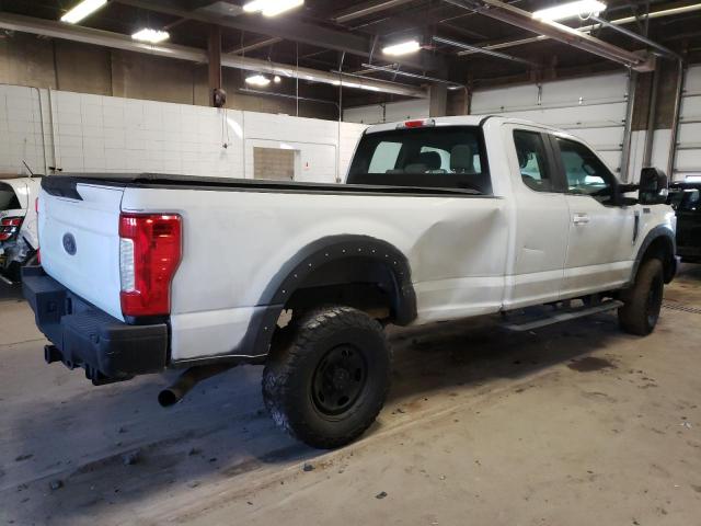 Photo 3 from auction – 2019 FORD F250 SUPER with VIN 1FT7X2B60KEE04350