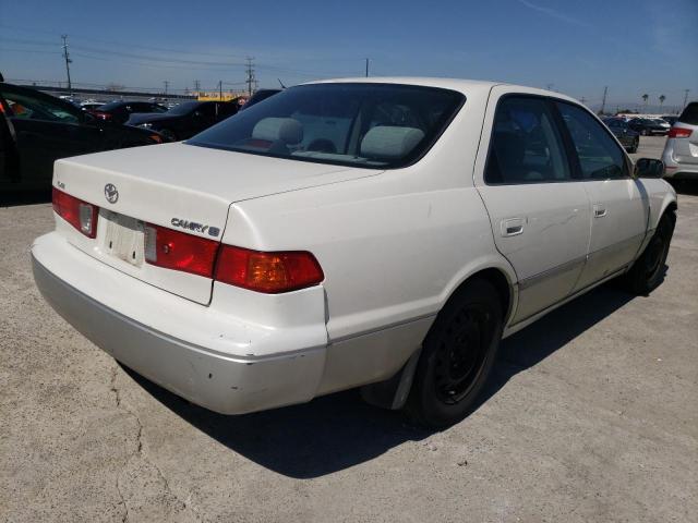 Photo 3 from auction – 2001 TOYOTA CAMRY CE with VIN JT2BG22K010551408